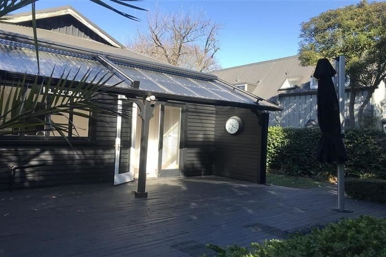Photo of property in 85 Office Road, Merivale, Christchurch, 8014
