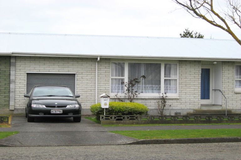 Photo of property in 147 Winchester Street, Levin, 5510