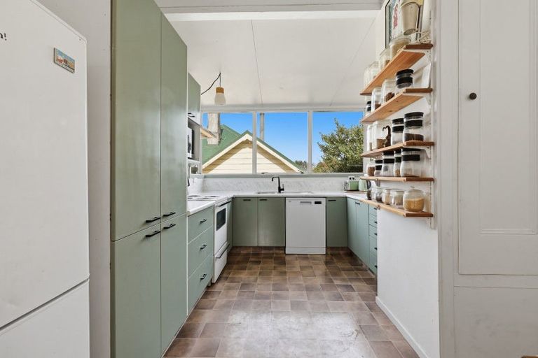 Photo of property in 15 Farley Street, Kaikorai, Dunedin, 9010