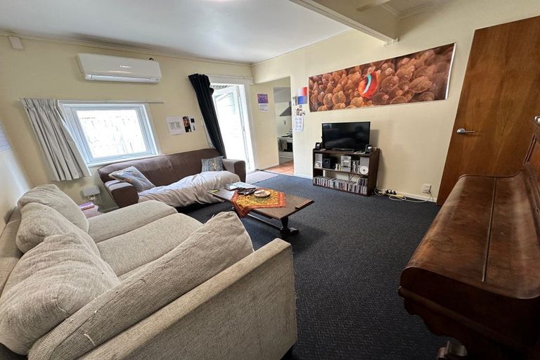 Photo of property in 30 Mein Street, Newtown, Wellington, 6021