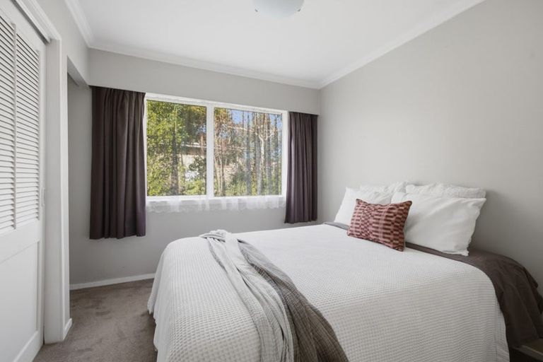 Photo of property in 34 Truby King Street, Merrilands, New Plymouth, 4312