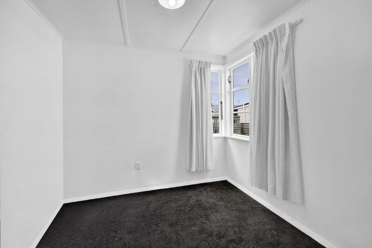 Photo of property in 12-14 Dixon Avenue, Hawera, 4610