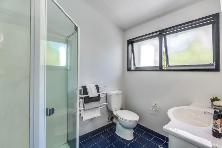 Photo of property in 1/5 Gull Lane, Mairangi Bay, Auckland, 0630