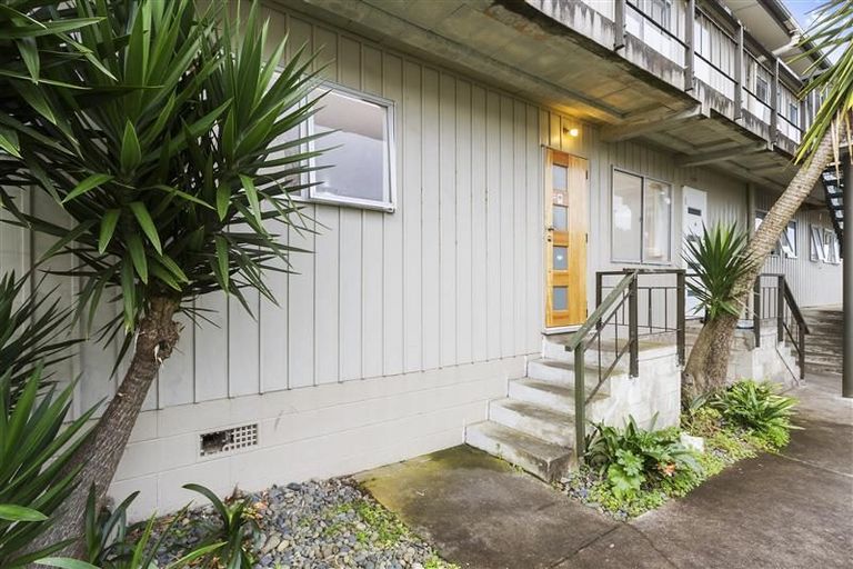 Photo of property in 9/825 New North Road, Mount Albert, Auckland, 1025