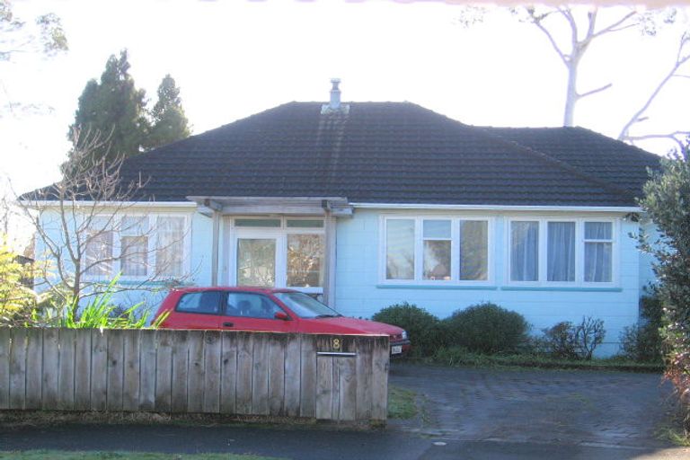 Photo of property in 8 Moule Place, Fairfield, Hamilton, 3214