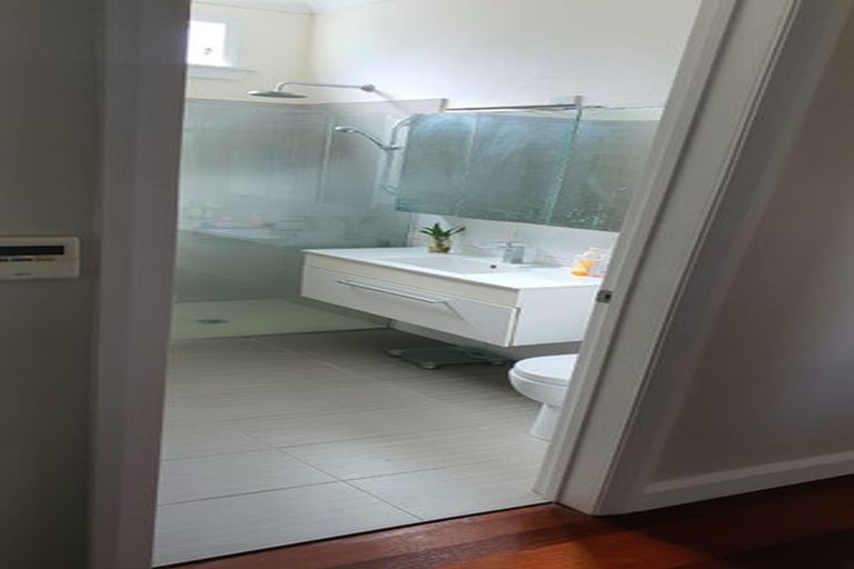 Photo of property in 5 Tahi Street, Miramar, Wellington, 6022