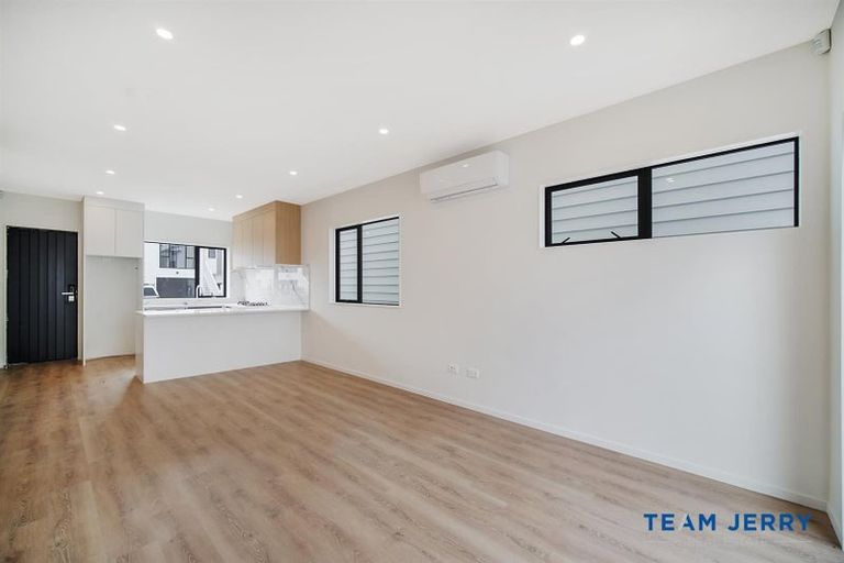 Photo of property in 61 Survila Street, Papakura, 2110