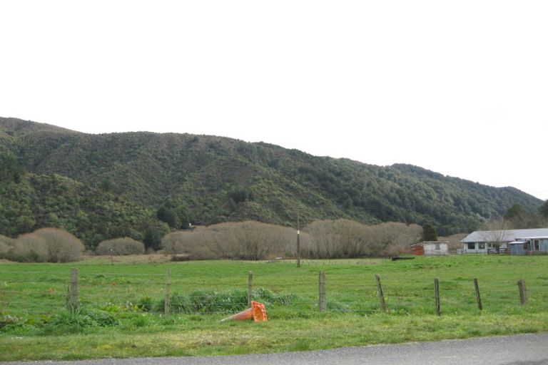 Photo of property in 178 Fairfax Street, Murchison, 7007