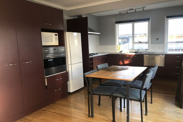 Photo of property in 80 Wharenui Road, Upper Riccarton, Christchurch, 8041