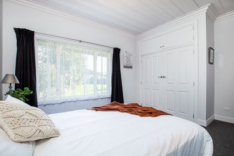 Photo of property in 14 Bosworth Street, Egmont Village, 4372