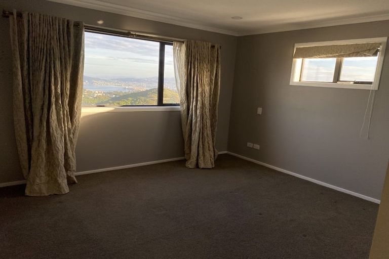 Photo of property in 85 Spenmoor Street, Newlands, Wellington, 6037