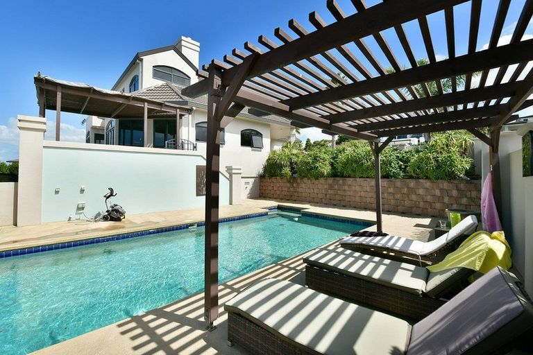 Photo of property in 41 Island View Drive, Gulf Harbour, Whangaparaoa, 0930