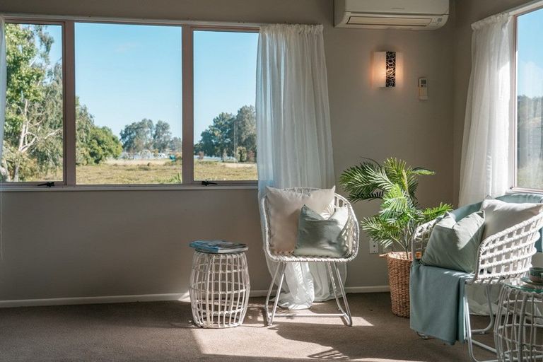 Photo of property in 74 Esmeralda Street, Welcome Bay, Tauranga, 3112