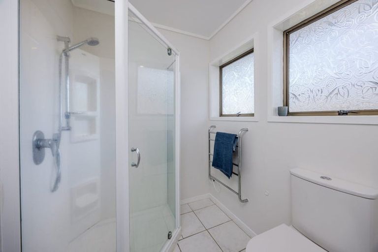 Photo of property in 2/9 Malte Brun Place, Papatoetoe, Auckland, 2025