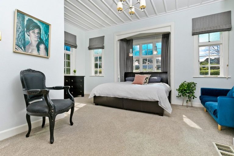 Photo of property in 27-29 Bernard Magnus Lane, Greenhithe, Auckland, 0632
