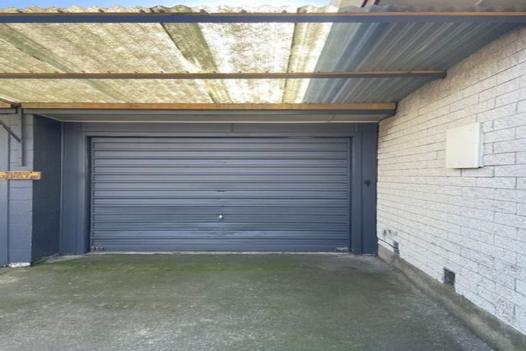 Photo of property in 2/22 Picton Avenue, Riccarton, Christchurch, 8011