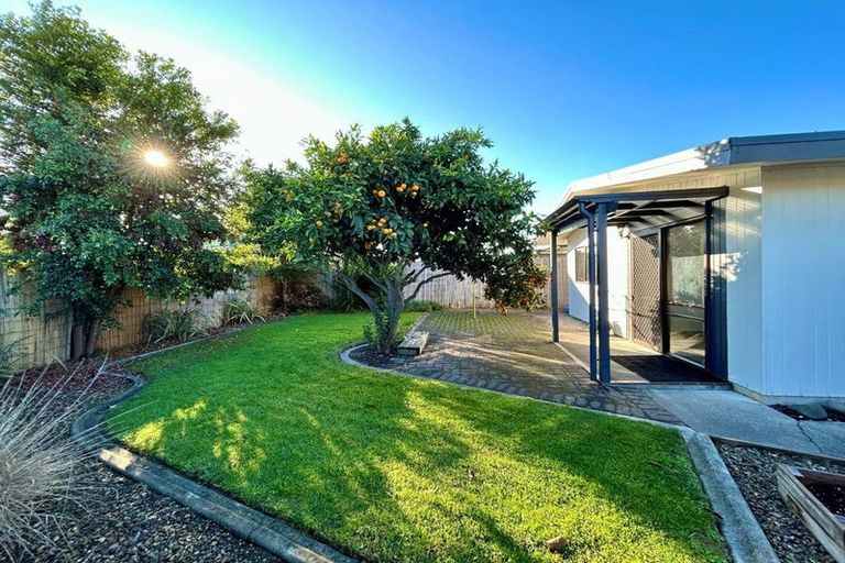 Photo of property in 42 Glamorgan Avenue, Tamatea, Napier, 4112