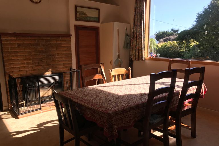 Photo of property in 404 Portobello Road, Macandrew Bay, Dunedin, 9077