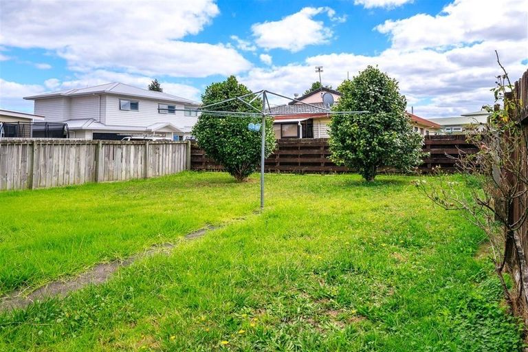 Photo of property in 124a Clevedon Road, Papakura, 2110