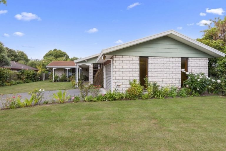 Photo of property in 12 Holcroft Court, Rangiora, 7400