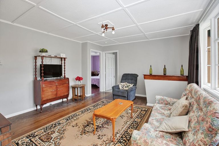 Photo of property in 6 Cureton Street, Morrinsville, 3300