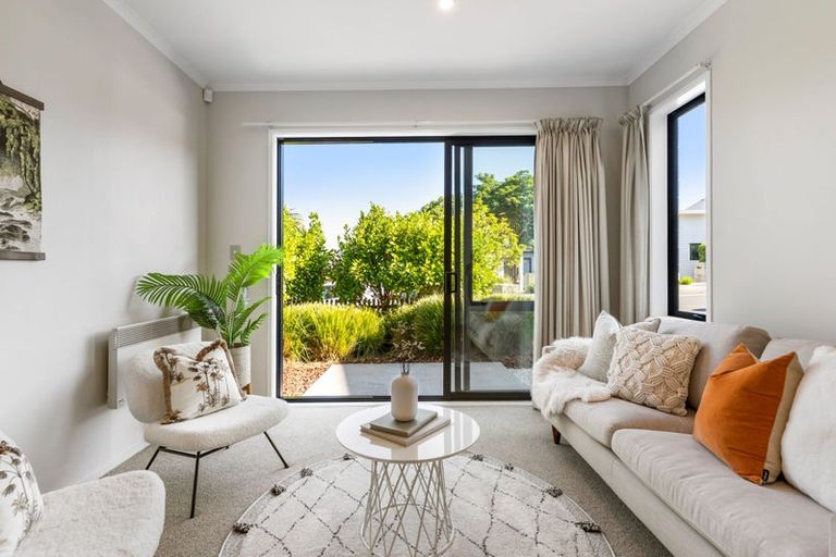 Photo of property in 1 Saltmarsh Road, Hobsonville, Auckland, 0616