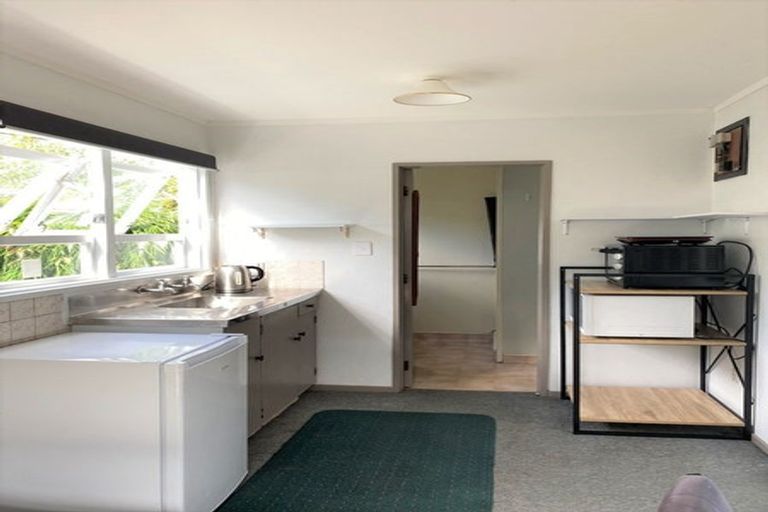 Photo of property in 53 Hawker Street, Mount Victoria, Wellington, 6011