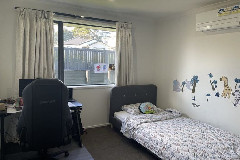 Photo of property in 1 Verdot Close, Kumeu, 0810