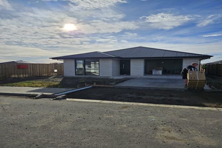 Photo of property in 10 Stackwood Avenue, Woodend, 7610