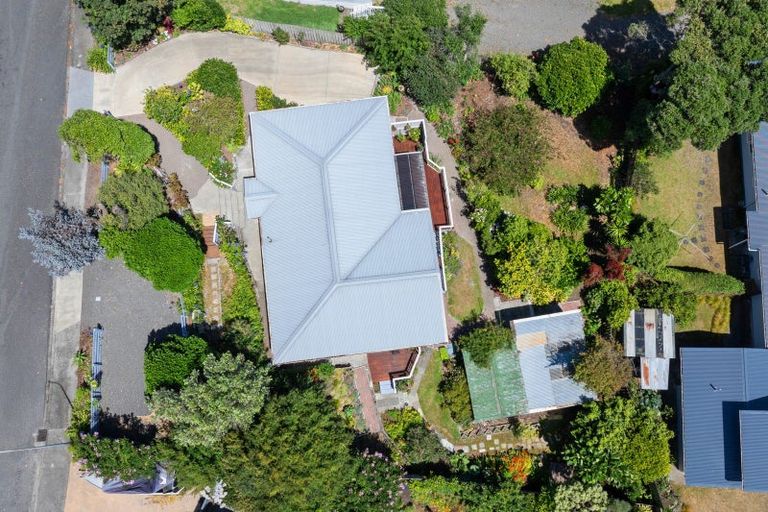 Photo of property in 5 Sunset Terrace, Waikanae Beach, Waikanae, 5036