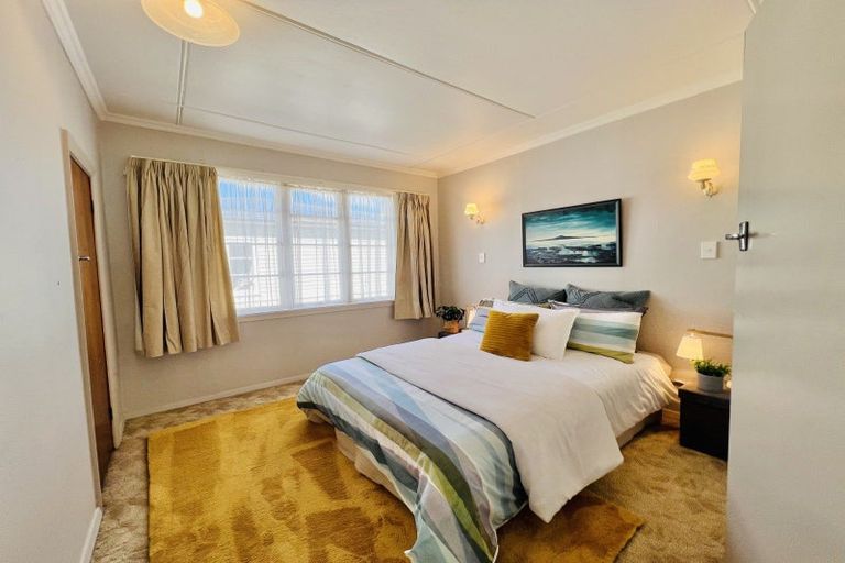 Photo of property in 17 Thyra Street, Dannevirke, 4930