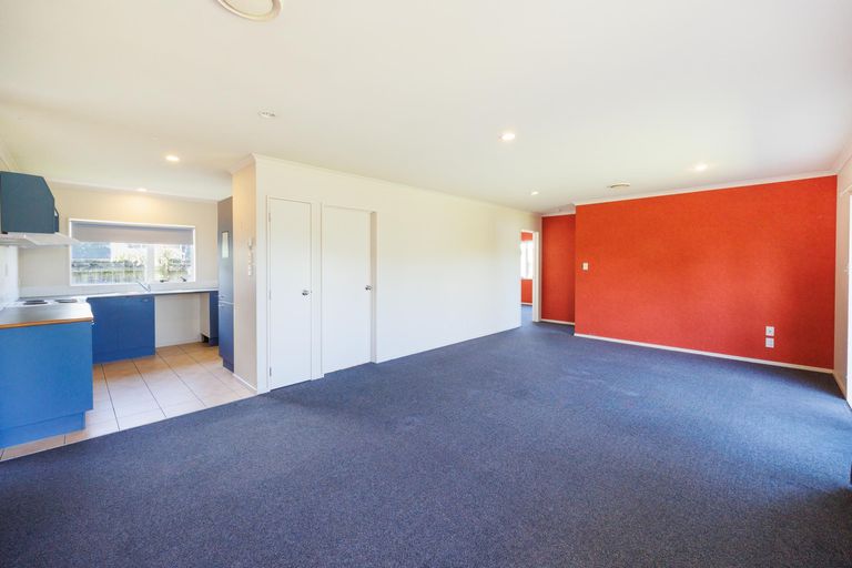 Photo of property in 23a Dorset Crescent, Hokowhitu, Palmerston North, 4410