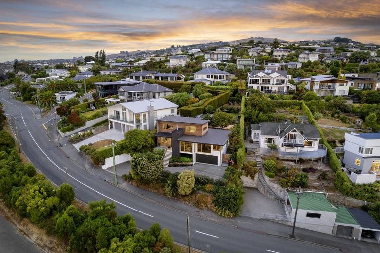 Photo of property in 42 Saint Andrews Hill Road, Mount Pleasant, Christchurch, 8081