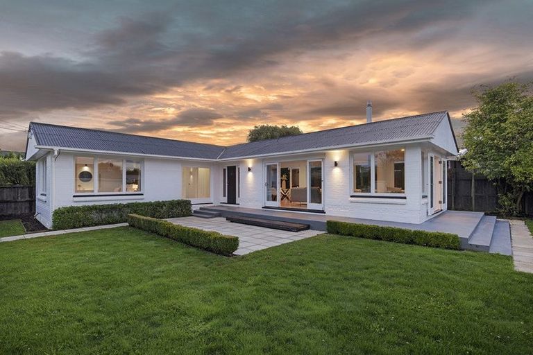 Photo of property in 141 Packe Street, Edgeware, Christchurch, 8013