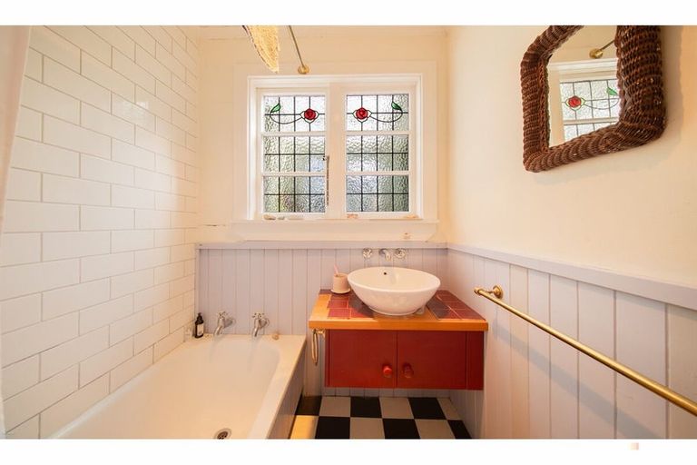 Photo of property in 128 Evans Street, Waimataitai, Timaru, 7910