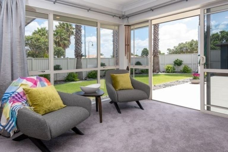 Photo of property in 2 Brailsford Court, Dannemora, Auckland, 2016