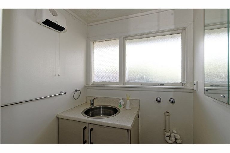 Photo of property in 6/73 Fairfield Avenue, Addington, Christchurch, 8024