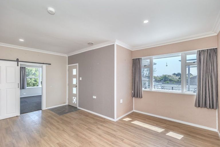 Photo of property in 31 Kawiu Road, Levin, 5510