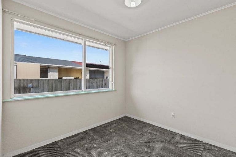 Photo of property in 2/759 Ferry Road, Woolston, Christchurch, 8023