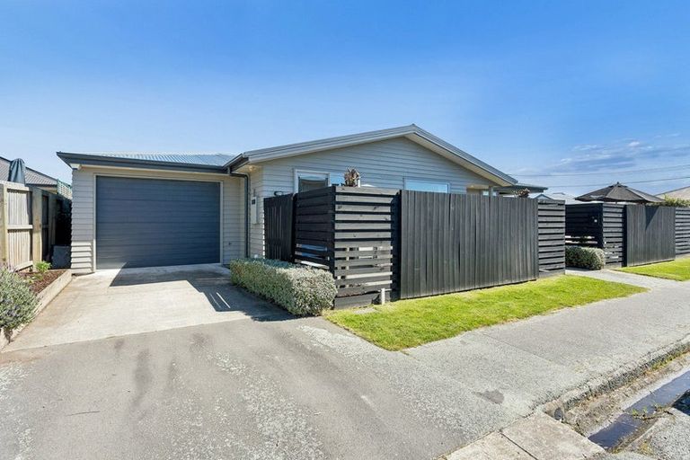 Photo of property in 31 Seddon Street, Sydenham, Christchurch, 8023