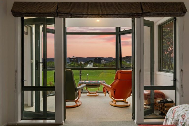 Photo of property in 9/80 Salamanca Road, Kelburn, Wellington, 6012