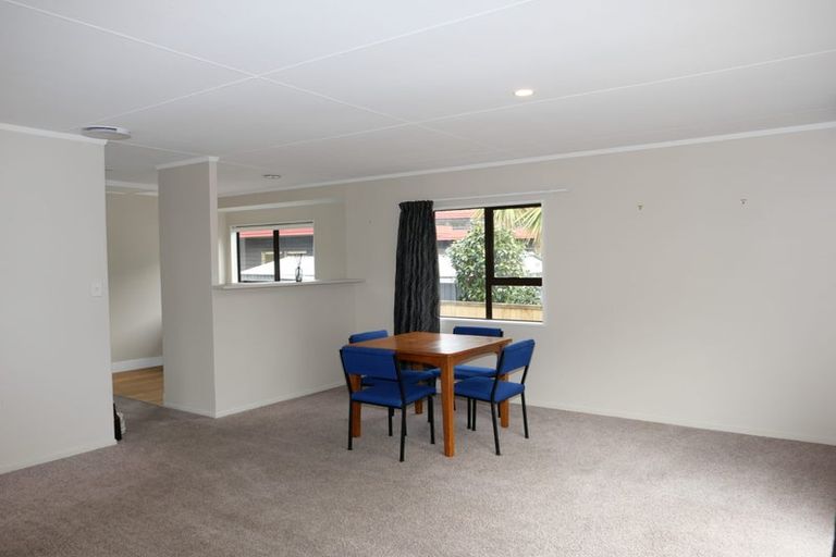 Photo of property in 3a Clunie Avenue, Raumati South, Paraparaumu, 5032