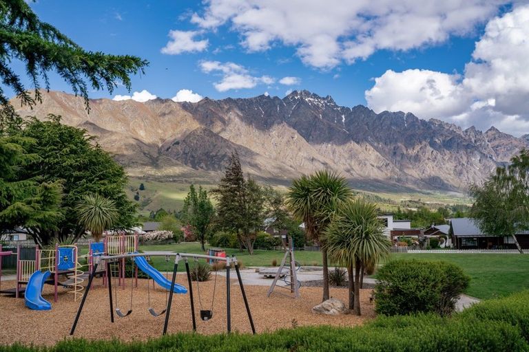 Photo of property in 13 Remarkables Crescent, Frankton, Queenstown, 9300