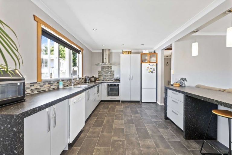 Photo of property in 9 Paisley Street, Levin, 5510