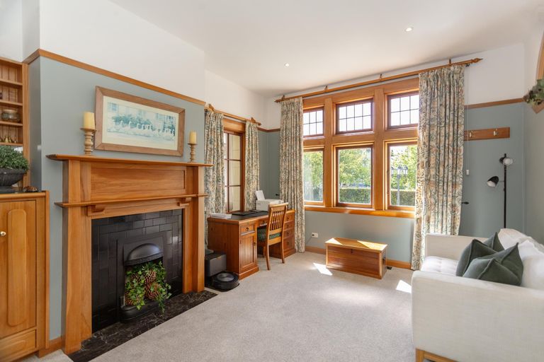 Photo of property in 34 Hull Street, South Hill, Oamaru, 9400