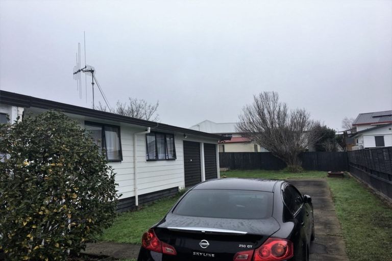 Photo of property in 25 Caulfield Place, Nawton, Hamilton, 3200