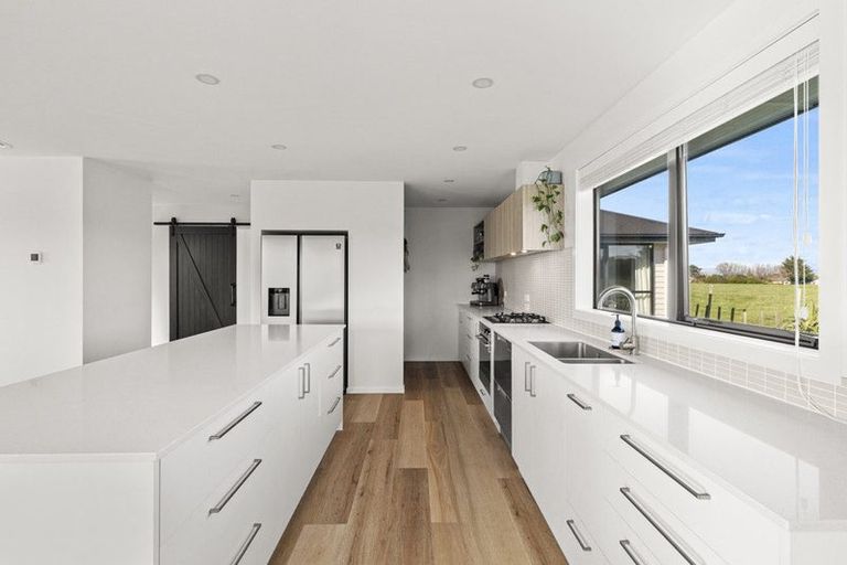 Photo of property in 39 George Street, Bulls, 4818