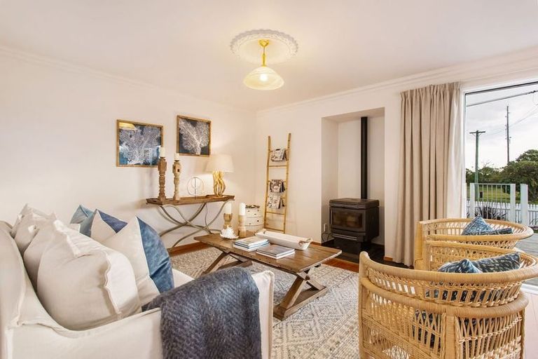 Photo of property in 389 Estuary Road, South New Brighton, Christchurch, 8062