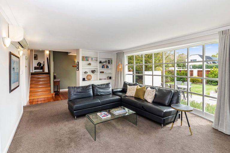 Photo of property in 90 Clyde Road, Ilam, Christchurch, 8041