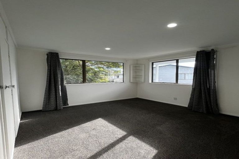 Photo of property in 226 Mahia Road, Weymouth, Auckland, 2103